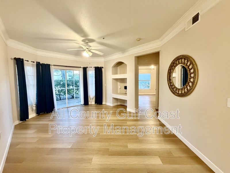 Sarasota House: 5110 Northridge Rd
