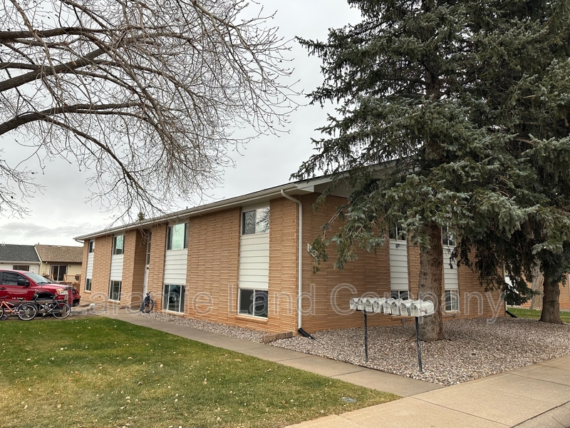 Laramie Condo: 1609 East Baker Street - 1