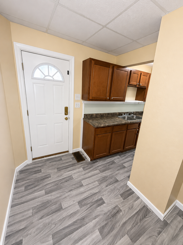 Clinton Condo: 112 30th Ave N - 1