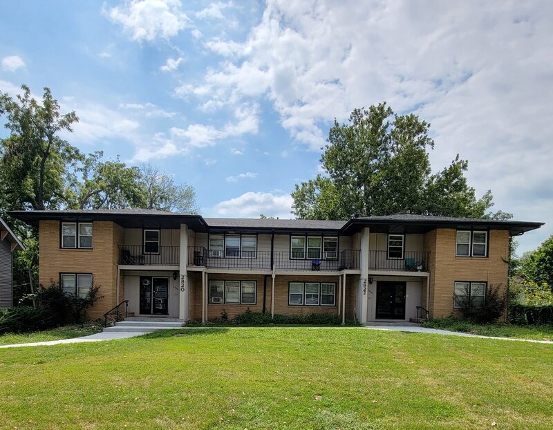 Des Moines Condo: 2820 Kingman Blvd