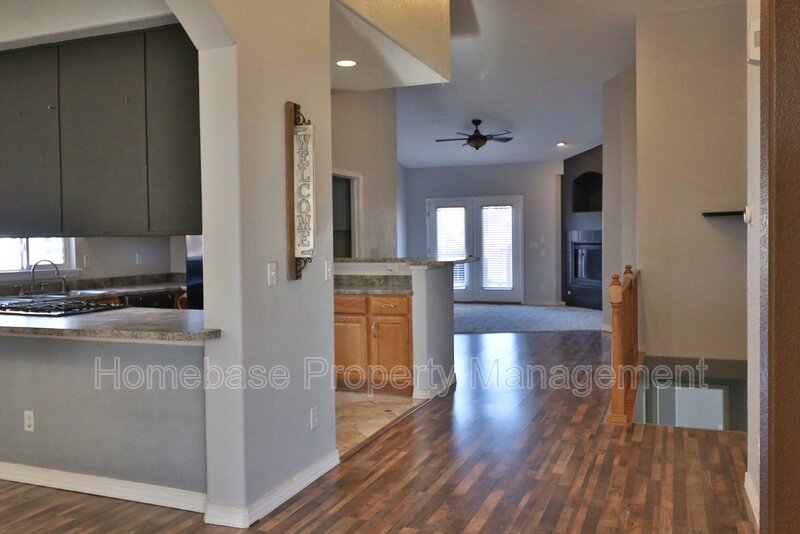 Henderson House: 11583 East 118th Place