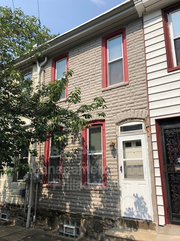 Philadelphia House: 5913 McCallum St