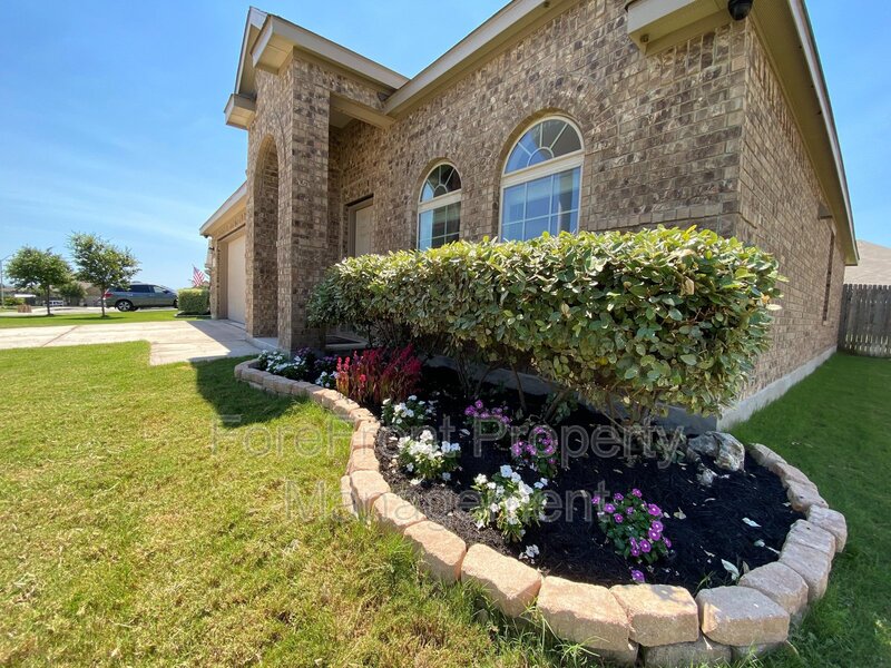 1911 Kalli Jo Ln New Braunfels TX 78130 - Photo 14