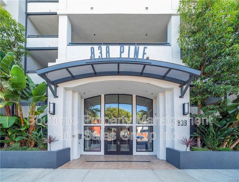 Long Beach Condo: 838 Pine Ave