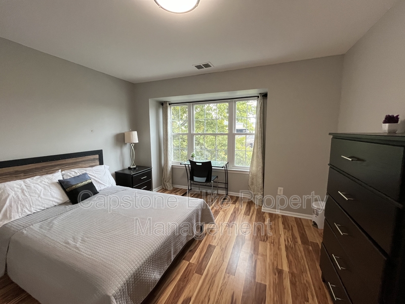 Newark, Condo: 63 Howard Street