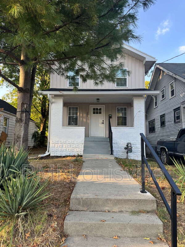 Louisville House: 551 Denmark Street