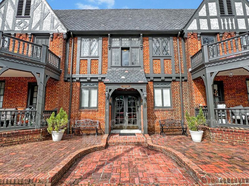 Richmond Condo: 210 North Stafford Avenue