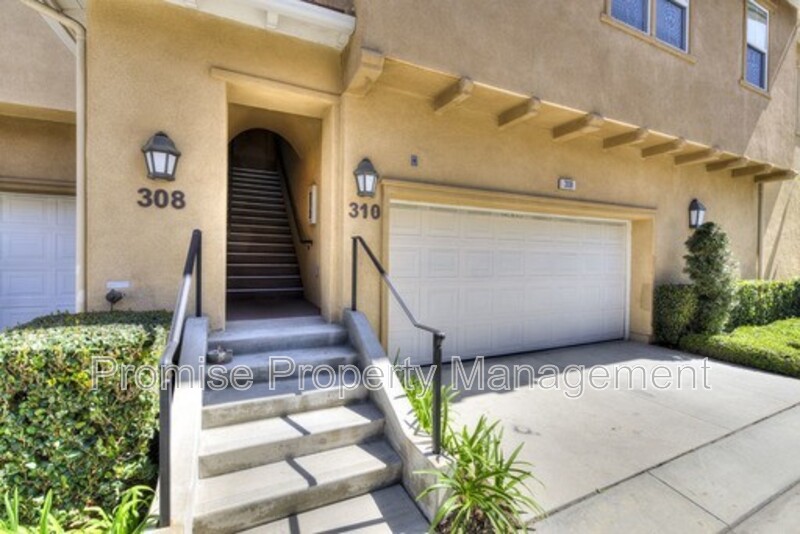 Irvine House: 310 Quail Ridge