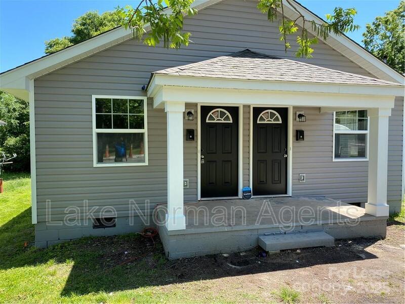 Lincolnton Condo: 728 E Pine st