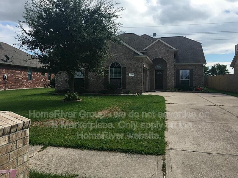 Cove House: 15214 Harlin