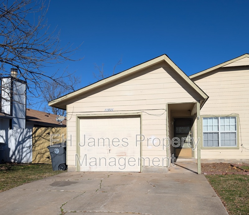 Tulsa House: 11031 East 14th Court
