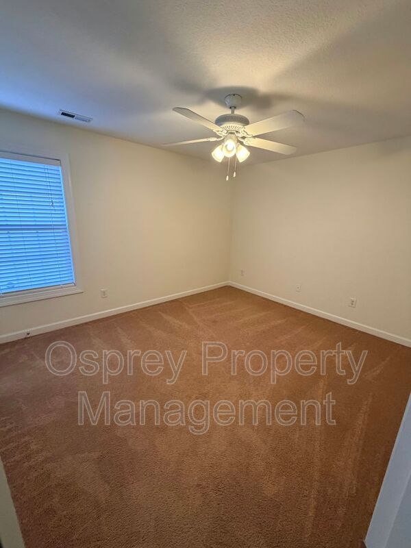 Beautiful 4-Bedroom Home with In-Law Suite "ASK ABOUT OUR ZERO DEPOSIT" - Photo 5