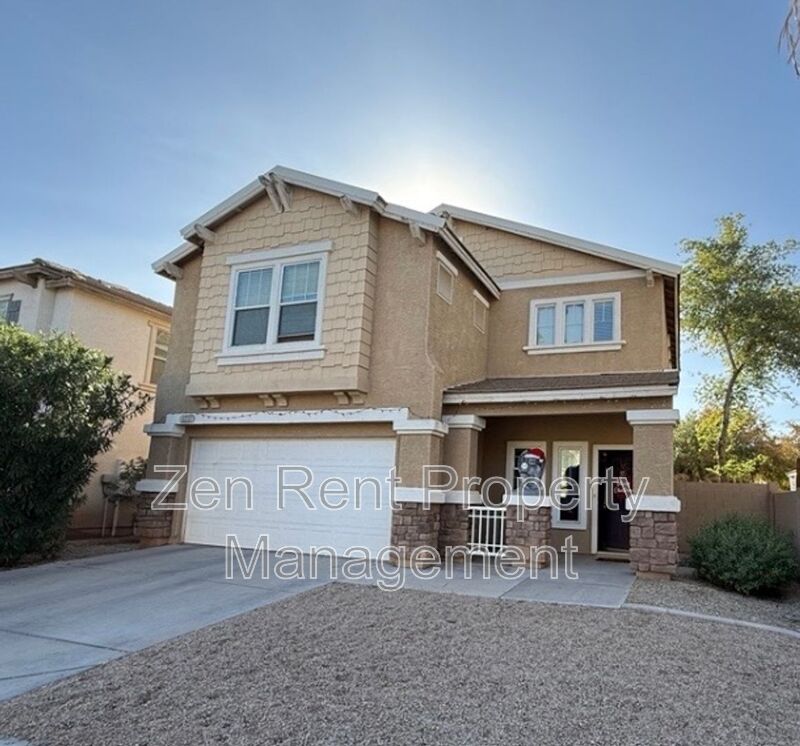 Gilbert House: 4237 E. Windsor Dr