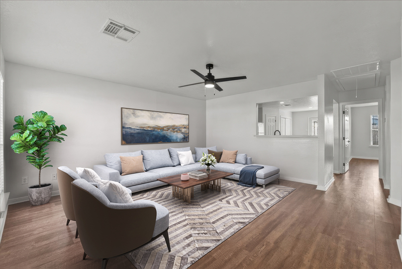 Dickinson Townhome: 2113 St Lucia Calle