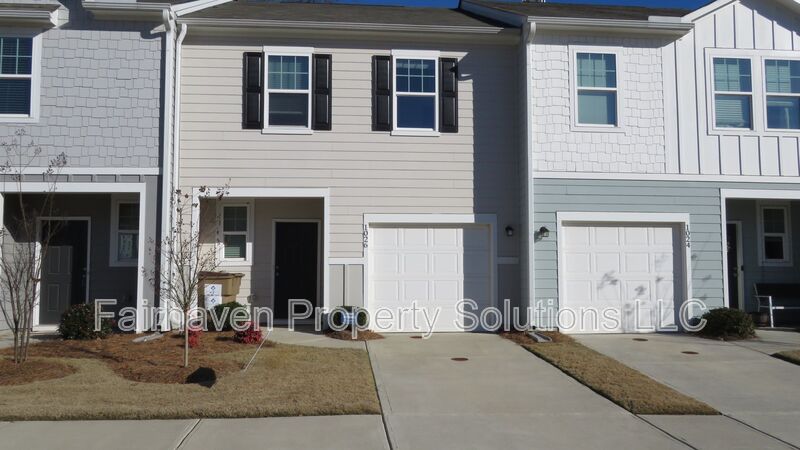 Cartersville House: 1026 Paddington Drive