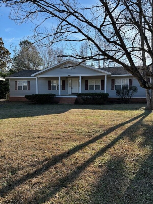 Blythewood House: 1209 Lawhorn Road
