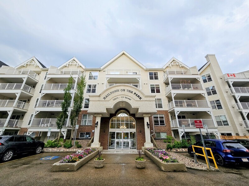 Edmonton Condo: 10311 111 St NW