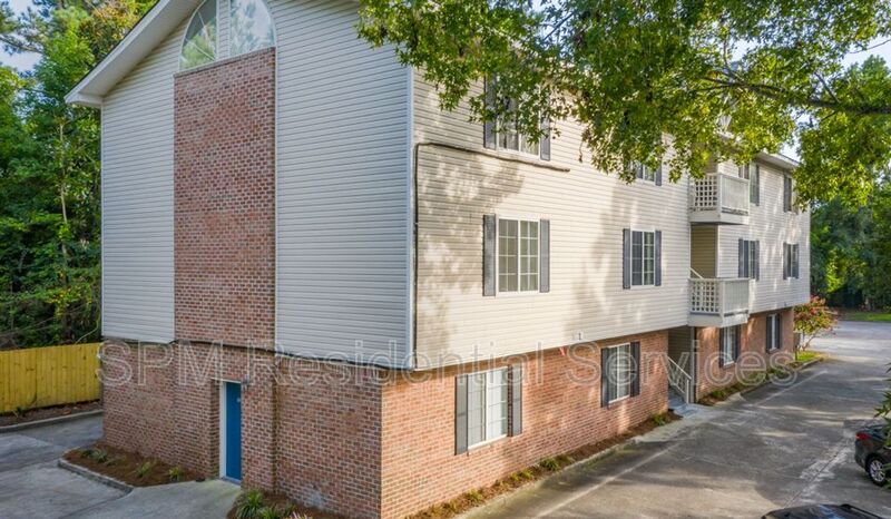 Wilmington House: 2705 Mayfair Dr