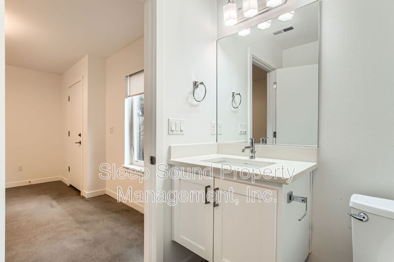 Portland Townhome: 1030 N Ainsworth St