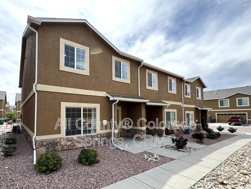 Colorado Springs Townhome: 7624 Pitch Pine View