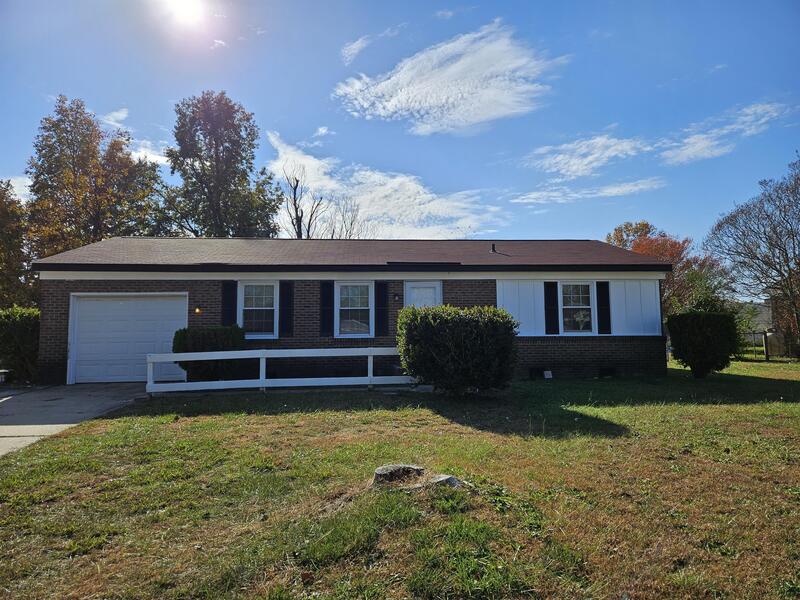 Fayetteville House: 410 Desmond Drive