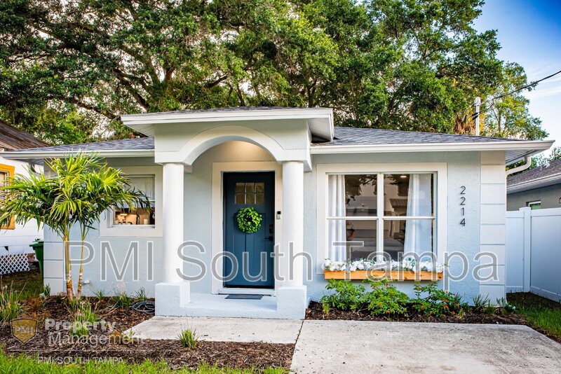 Tampa House: 2214 E 18th Ave