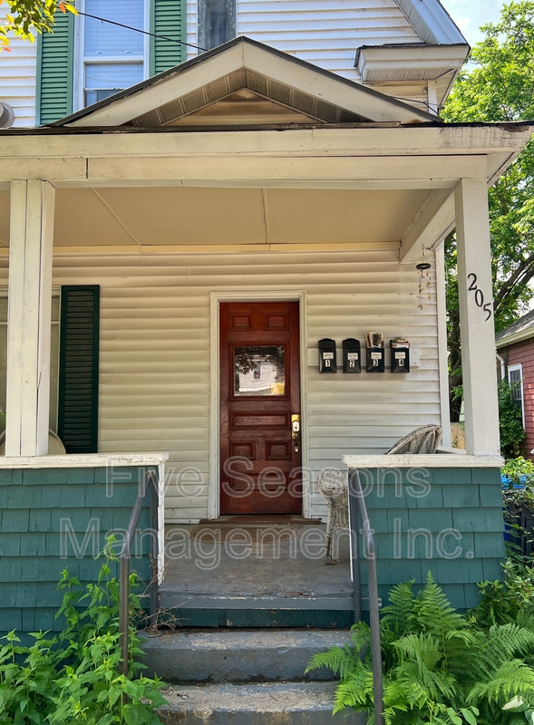 Burlington Condo: 205 North Willard Street - 4