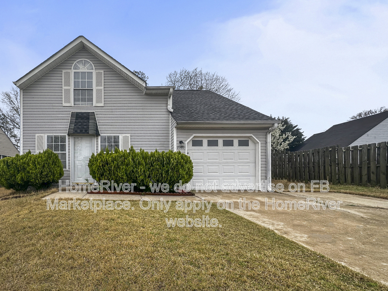 Douglasville House: 2380 Union Point Jct