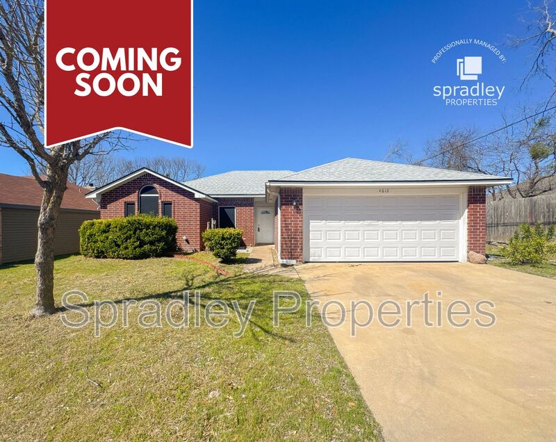 Temple House: 4612 Stone Pointe Dr