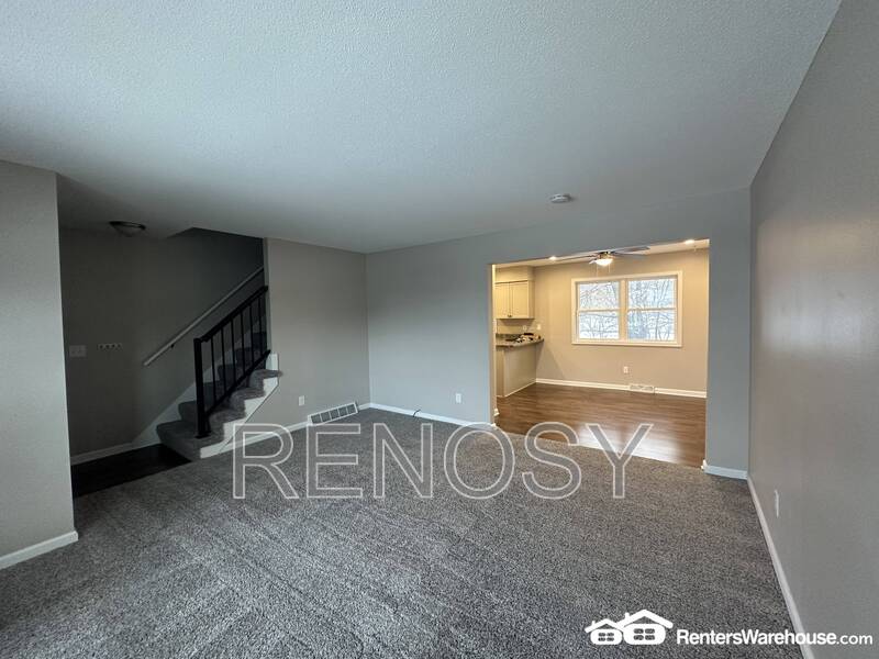 Des Moines Townhome: 4926 Madison Ave
