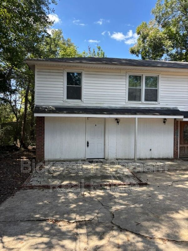 Columbus Condo: 817 1/2