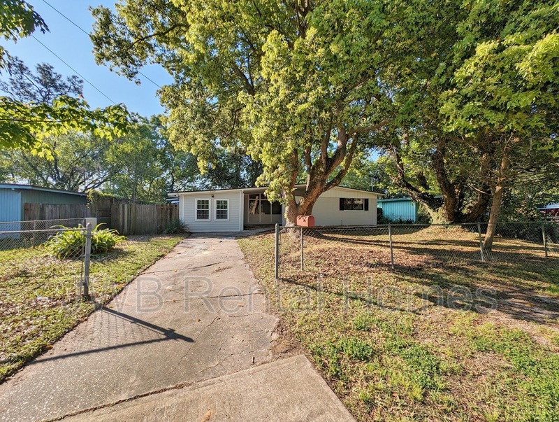 Jacksonville House: 6836 Cherbourg Ave S