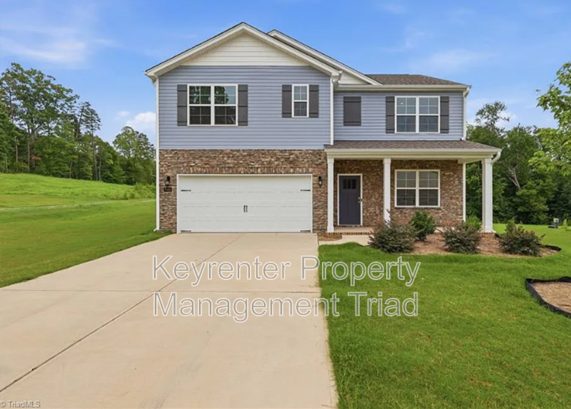 Greensboro House: 7448 Buckpasser Dr