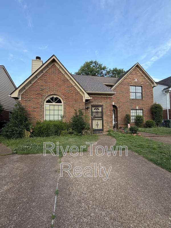 Cordova House: 1648 Beaver Trail Dr