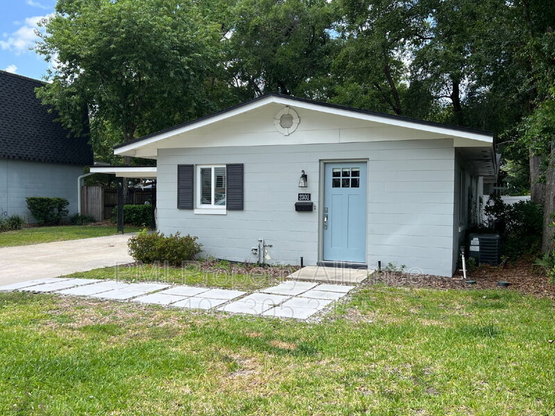 Orlando House: 2302 Elizabeth Avenue