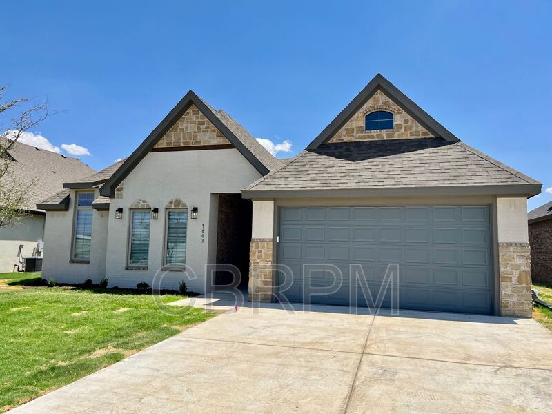 Lubbock House: 5603 117th Street