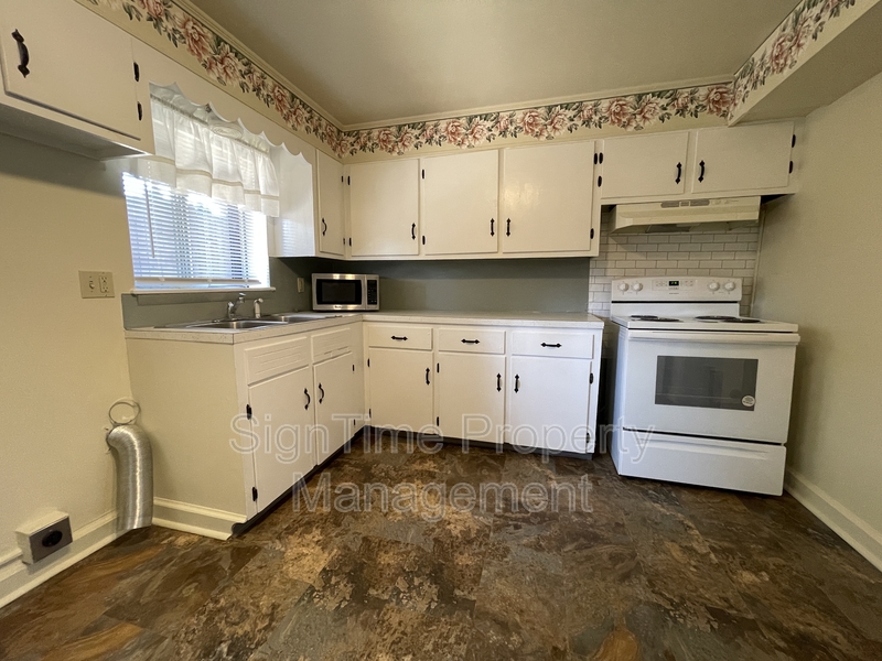 Hagerstown Condo: 310 Key Avenue - B