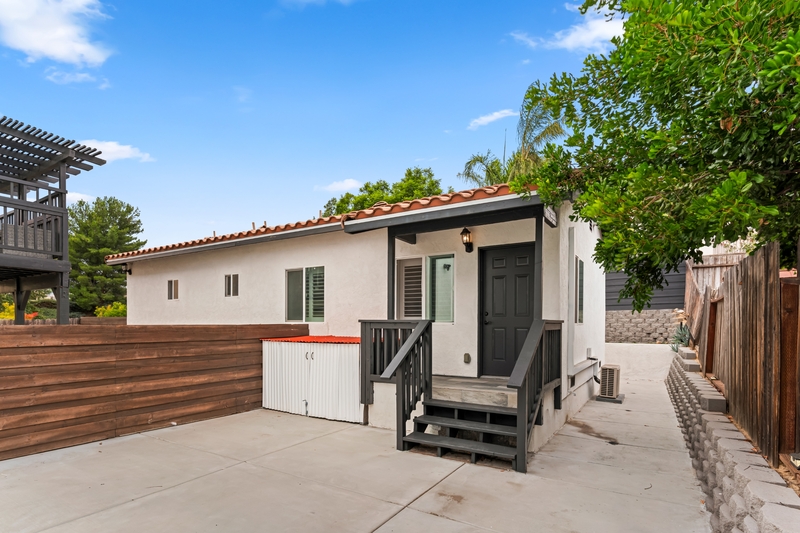 Temecula Condo: 44735 Johnston #2 - 1