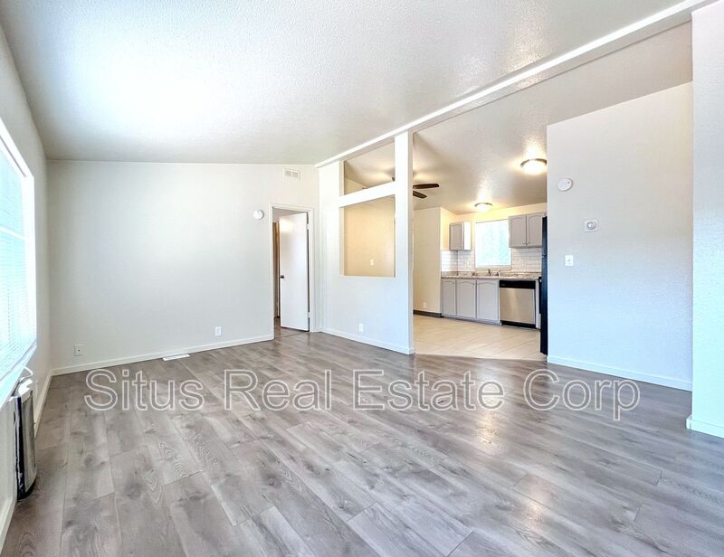 Denver House: 1146 N. Willow St.