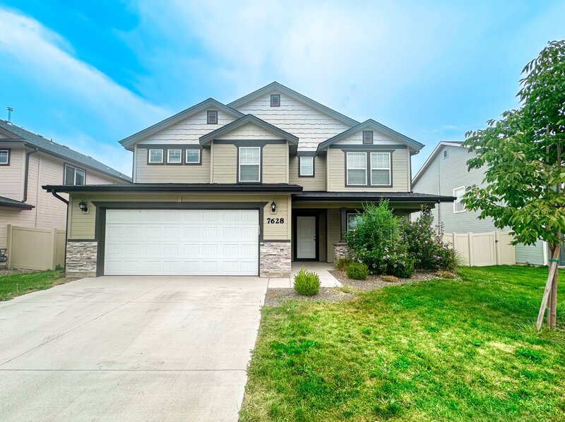 Nampa House: 7628 E. Lafayette St