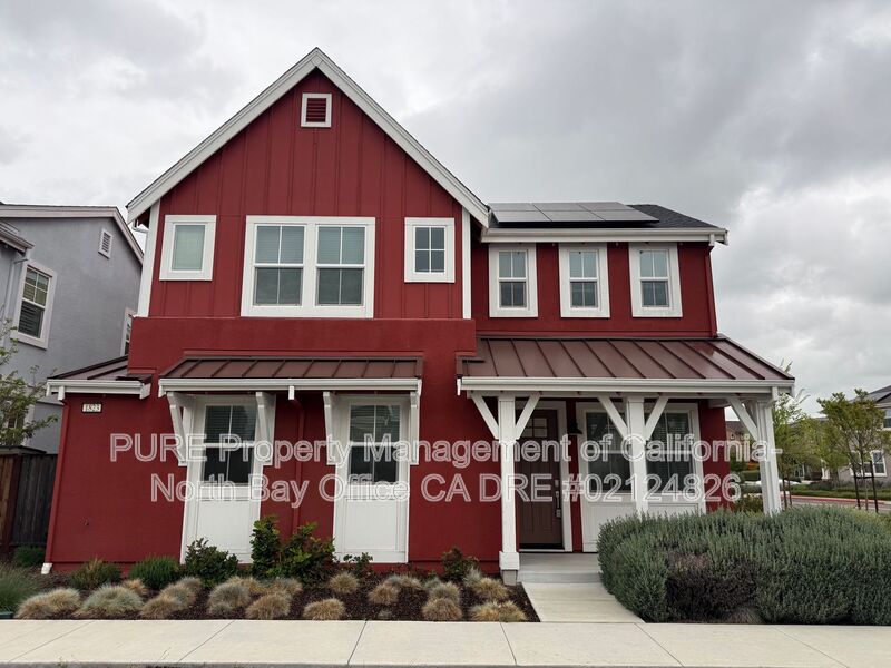 Petaluma House: 1823 Pico Street