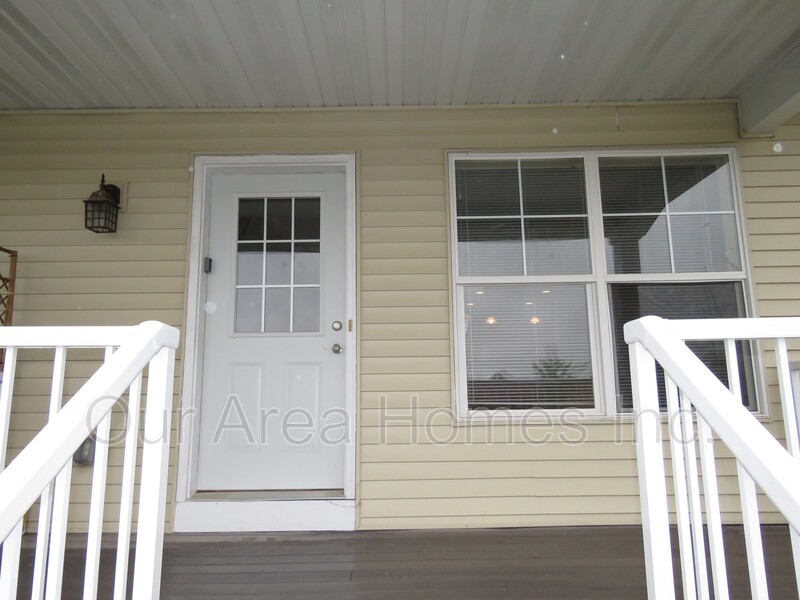 Chaska House: 2880 Clover Ridge Dr