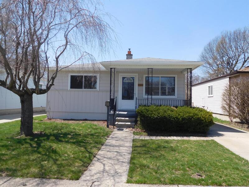 Dearborn Heights House: 4656 Detroit