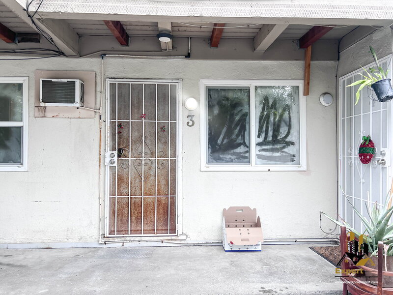 Sacramento Condo: 2319 Empress Street