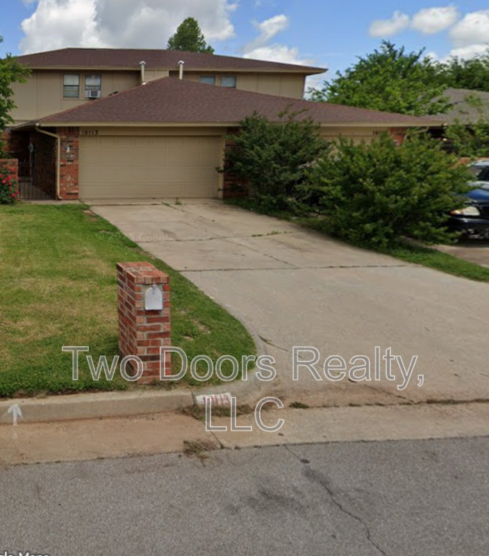Yukon House: 10113 Birkenhead Ct
