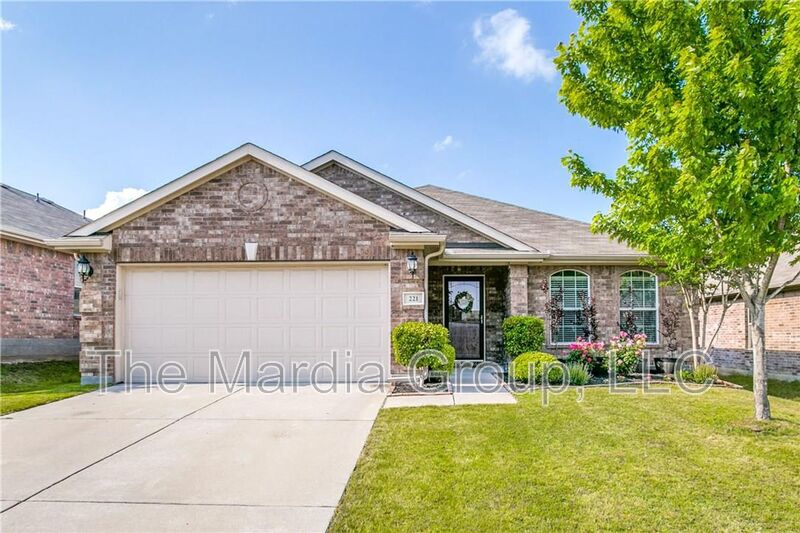 Princeton House: 221 Creekwood
