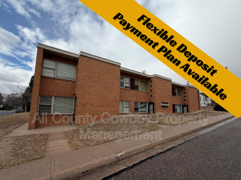 Cheyenne Condo: 700 W 1st Ave.
