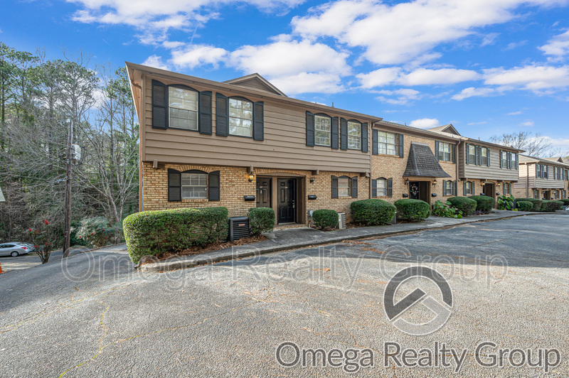 Vestavia Hills Condo: 3302 Warringwood Dr