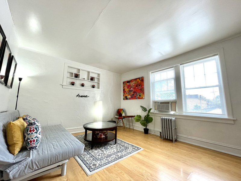 St Louis Condo: 6647 Berthold Ave