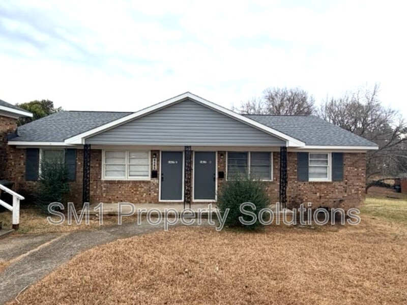 Greensboro Condo: 1417 Ardmore Drive - D